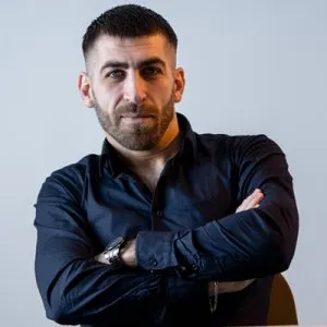 Alex Hobincu